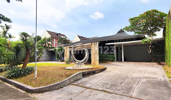 Large House Lot, Spacious and Many Rooms Only at Picadilly Park Lippo Cikarang