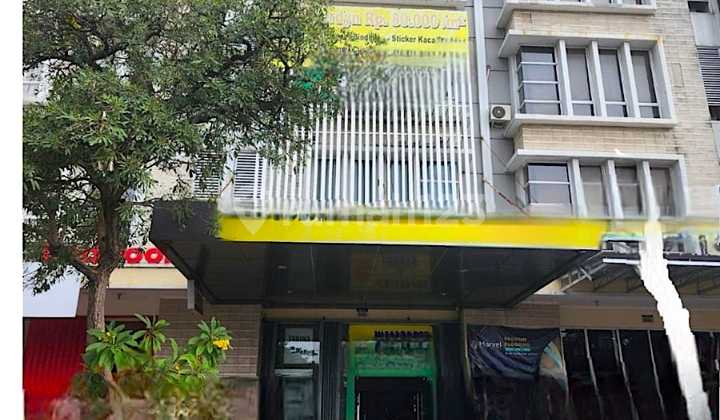 Ruko Kost 4 Lantai Sangat Strategis di Harapan Indah Bekasi Ruko Kost 4 Lantai Sangat Strategis di Harapan Indah Bekasi