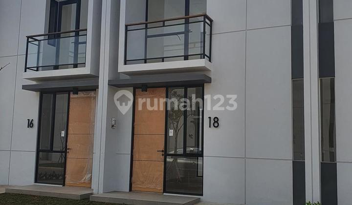 Spark Your Life! Beautiful 2-Storey House in Cendana Spark Residence 1