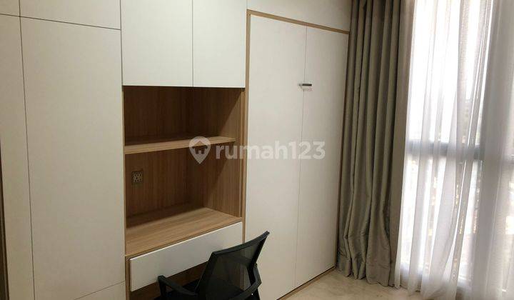 Dijual Apartemen Gold Coast Lantai Rendah View City Full Furnish 2