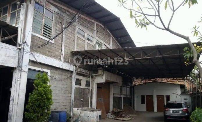 Dijual Pabrik 2lt, Luas 991 M², Kondisi Terawat di Pondok Bambu, Jakarta Timur 1
