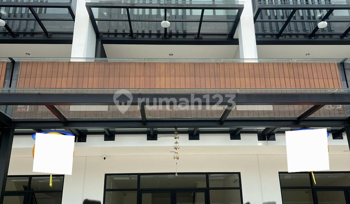 Ruko Disewakan - Ruko Hampton Gading Serpong - 3 Lantai - Hadap Jalan - Kondisi Bagus