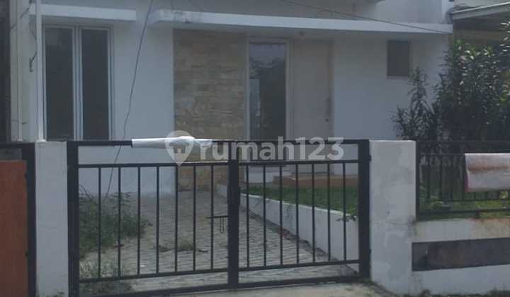 Rumah Dijual Cepat - Lokasi Dekat Gading Serpong - Serpong Park 