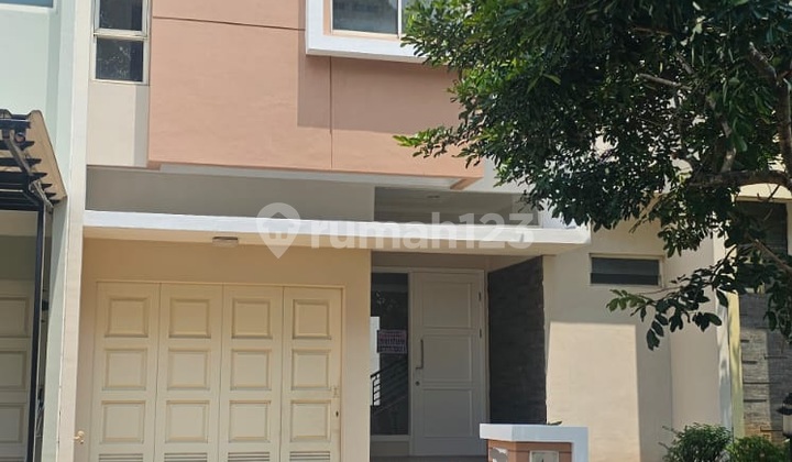 House For Sale - Sumarecon Gading Serpong - Canary Cluster