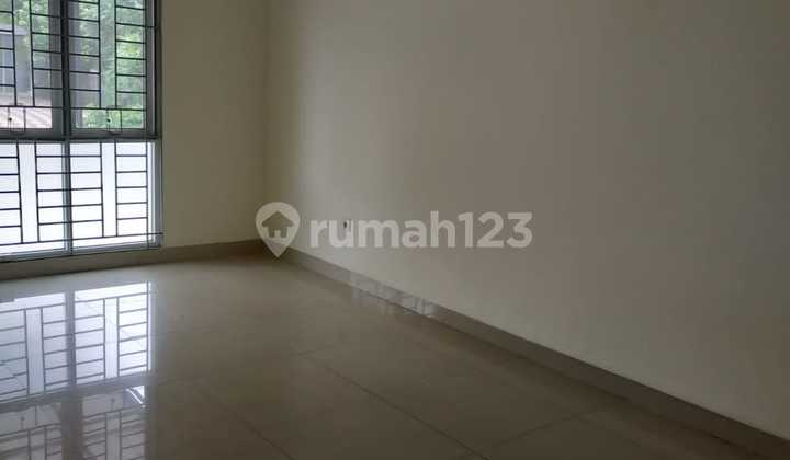 House for Rent - Gading Serpong - Land Area 117 M2 - Location Near Gading Serpong Mall 2