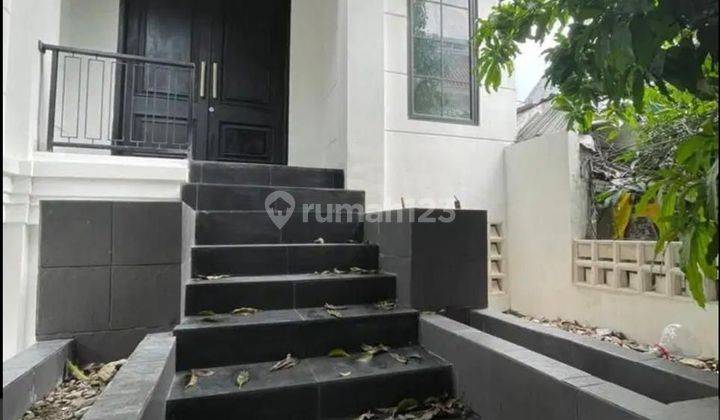 Rumah Murah Siap Huni di Pondok Indah Jakarta Selatan  2