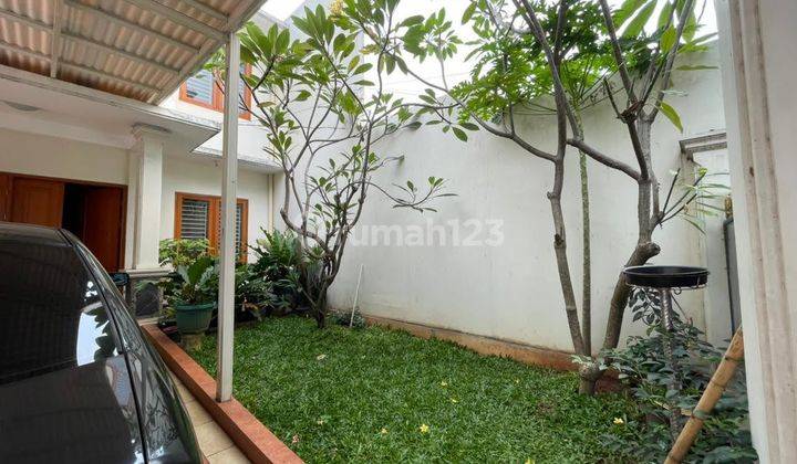 Rumah Murah di Rempoa Jakarta Selatan Terawat, Lokasi Strategis  2