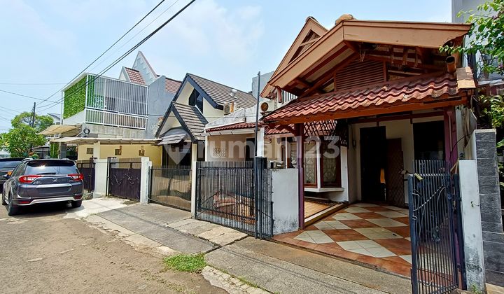 Rumah Butuh Renovasi Di Bintaro Jaya Sektor 5 Dekat Stan 2