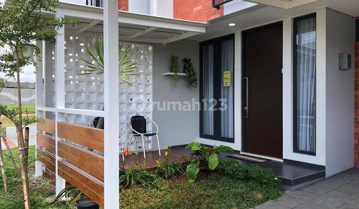 Rumah Minimalist Cantik Semi-Furnished Di Lokasi Premium Bintaro 2