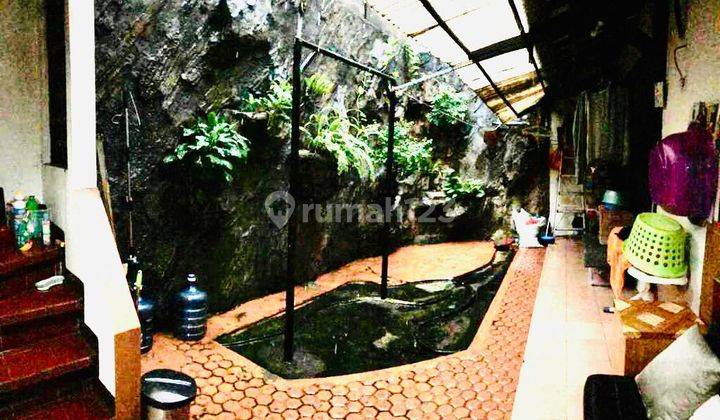 Dijual Rumah Siap Huni Semi-Furnished Lokasi Sangat Strategis 1