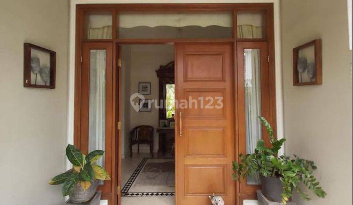 Dijual Rumah Semi Furnished Bagus  di Cilandak 2