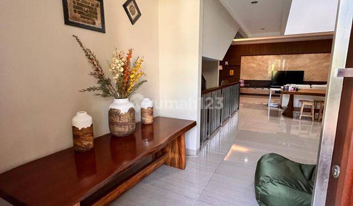 Dijual Rumah Cantik Dalam Cluster Premium Bintaro Semi Furnished 1