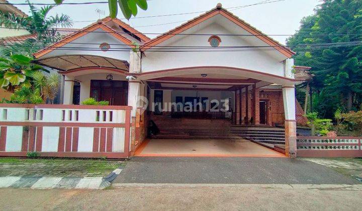 Dijual Rumah Siap Huni 2Lt. Plus Kontrakan Lok Strategis Di Depok 1