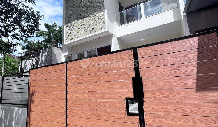 Dijual Rumah Baru 2lt, Siap Huni, Dalam Cluster, Lokasi Strategis 1