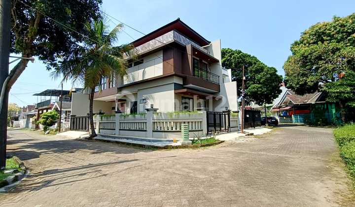 Rumah Hook Baru Akses Tol Serpong & Alam Sutera Area Strategis