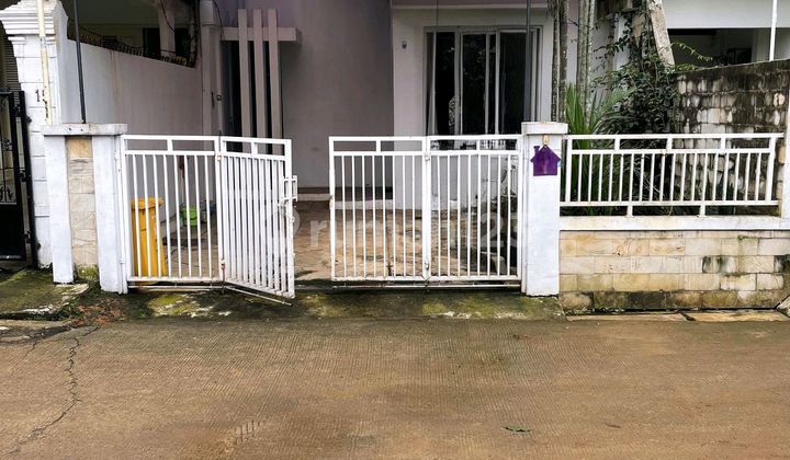 Rumah Murah Cirendeu 2lt. Homey Siap Huni Dalam Kompleks Akses