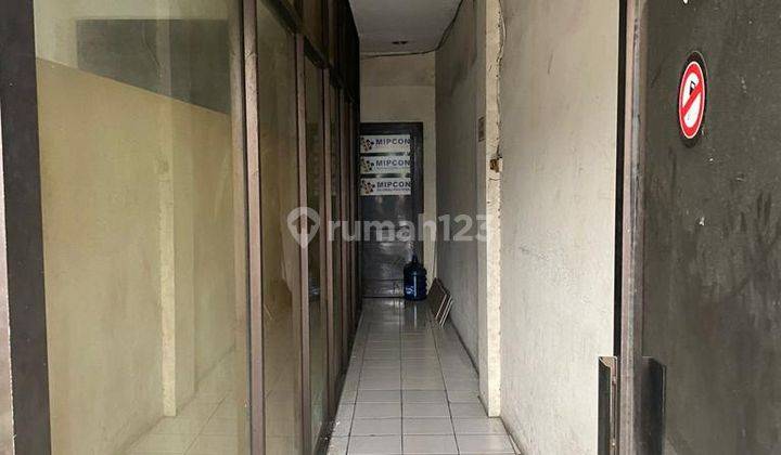 Dijual RUKO siap huni, 4 1/2  lantai, strategis di kalibata di Kalibata 6