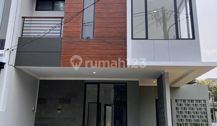 Rumah Cantik Hoek 2 Lantai Baru Renovasi Di Sektor 9-bintaro  2