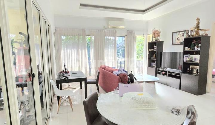 Beautiful Ready-to-Occupy House in Premium Cluster Bintaro Sector 7