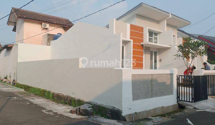  Rumah Siap Huni Unfurnished  Sudah Renovasi Shm di Pamulang 2