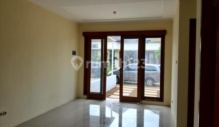 Dijual Rumah siap huni, bebas banjir, di dalam cluster 2