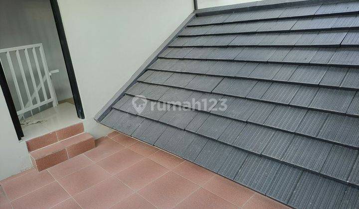 Turun Harga Rumah Dalam Cluster sektor 3 Non Jaya 2