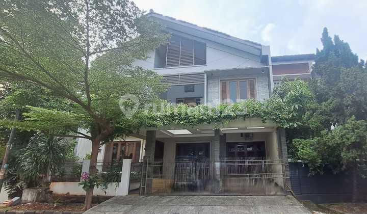 Rumah Terawat Siap Huni Modern Tropical di Sektor 9 Bintaro 2