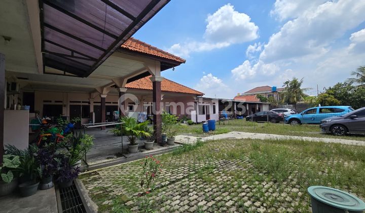 Kost dan Kontrakan dengan Parkir Luas Dekat Kampus di Depok 2