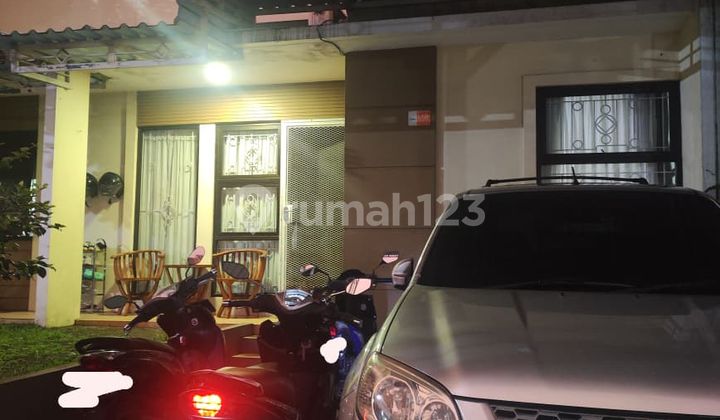 Jual Cepat Owner Bu Rumah Siap Huni Posisi Hook di Mampang Depok 2