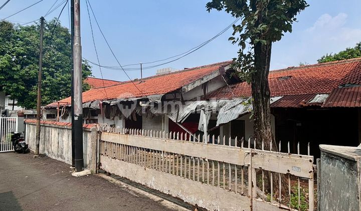Rumah Hitung Tanah Cocok Untuk Kost Lokasi Strategis di Fatmawati