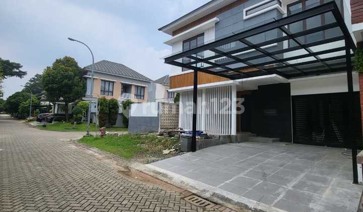 Turun Harga Rumah Hook Dengan Private Pool di Sektor 7 Bintaro