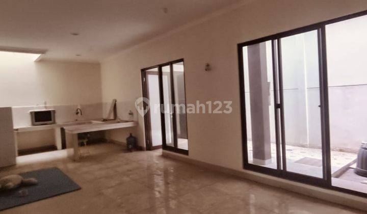 Dijual Rumah Modern Btari 10 Summarecon Bandung 2