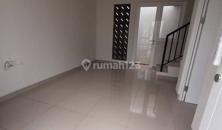 Disewakan rumah dayana summarecon bandung 2 kamar  3