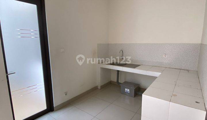 Disewakan rumah cyntia summarecon bandung ada garasi dan canopy 2