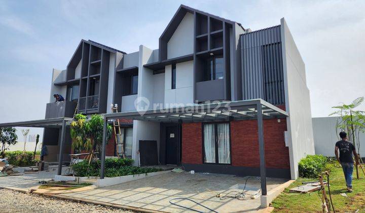 Dijual rumah summarecon baru  1