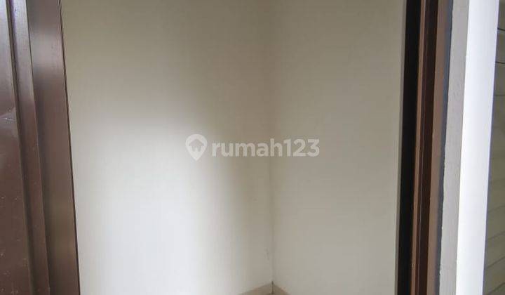 Rumah 2 Lantai Unfurnished di Summarecon Bandung, Bandung 2