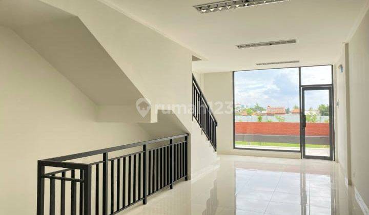 ruko strategis di summarecon 1