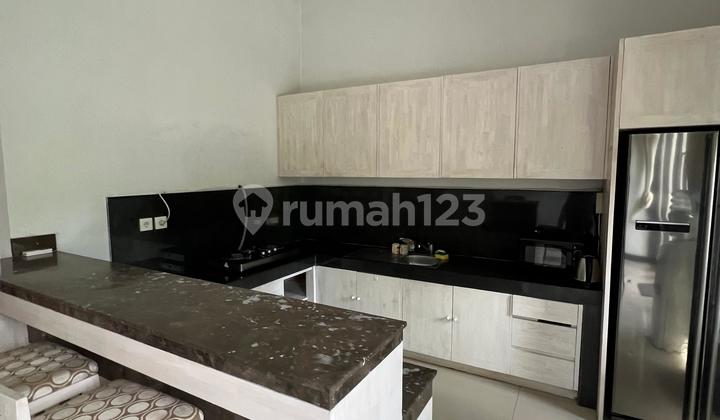 Villa With Pool, Front And Back Garden, Parking Area Villa With Pool, Front And Back Garden, Parking Area