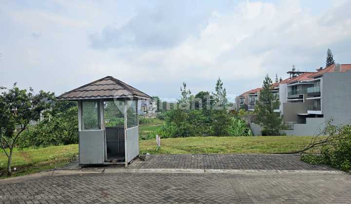 For Sale Lake View Plot Kota Baru Parahyangan