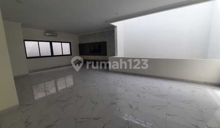 Disewakan Rumah Semi Furnish Cluster Btari Summarecon Bandung