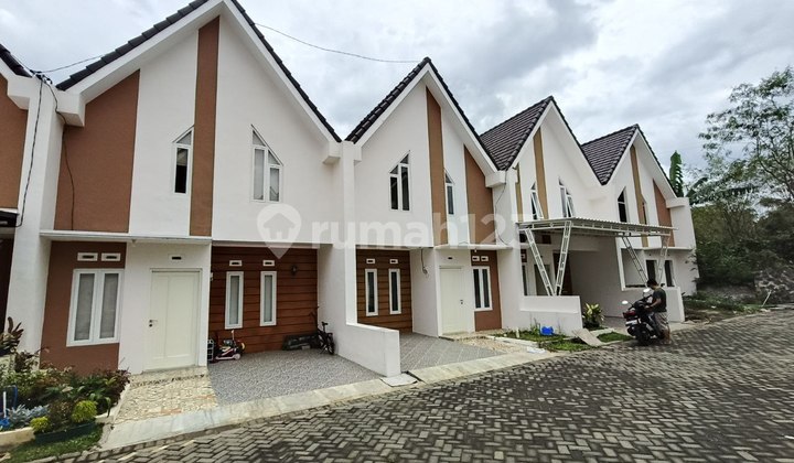 Affordable Villa Near Batu City with Great Views Affordable Villa Near Batu City with Great Views