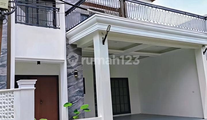 Rumah Mewah Hook Villa Dau Omah Campus 2