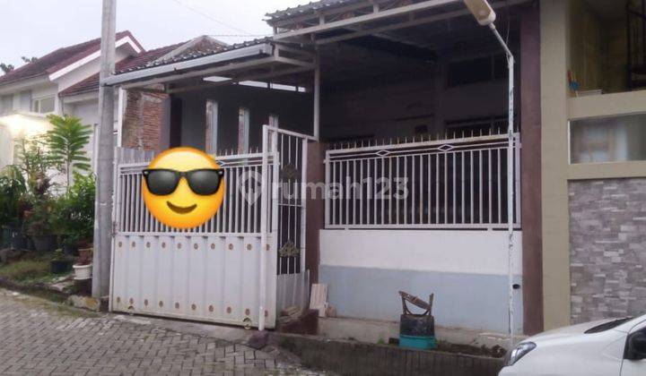 Rumah Minimalis Kawasan Mewah Karangploso  1