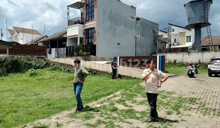 Rumah 2 Lantai Termurah Lawang 