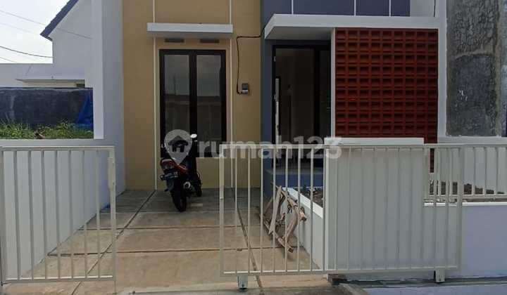Ready-to-Occupy House in Tidar, Malang City