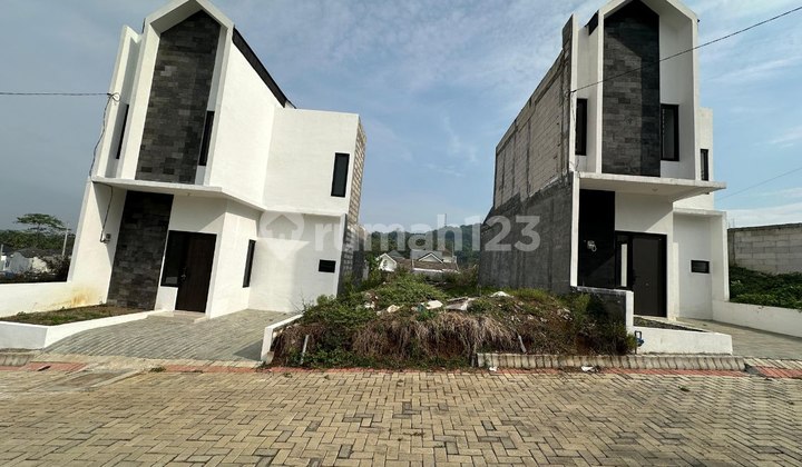 Villa Murah Lawang View Keren 400 Jutaan