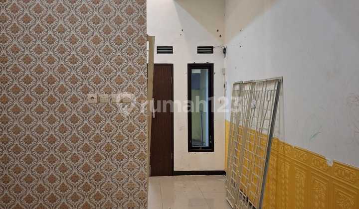 Ready-to-Occupy House in Ngaglik Batu, Affordable 2