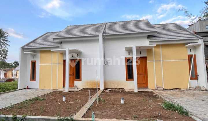 Affordable House 200 Million in Sawojajar