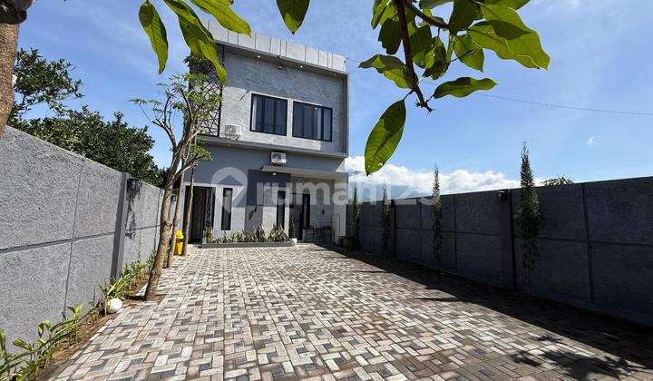 Villa Kota Batu View Cool + Swimming Pool