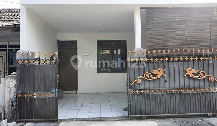 Affordable Ready-to-Occupy House in Sawojajar 2